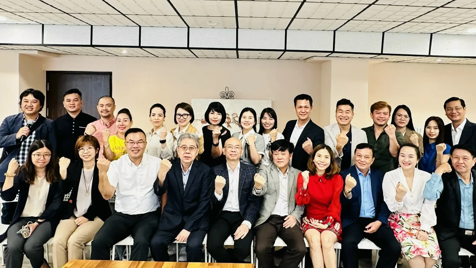 CMC Logistics – uy tín được khẳng định qua từng cái bắt tay với đối tác tại dự án thực tế.